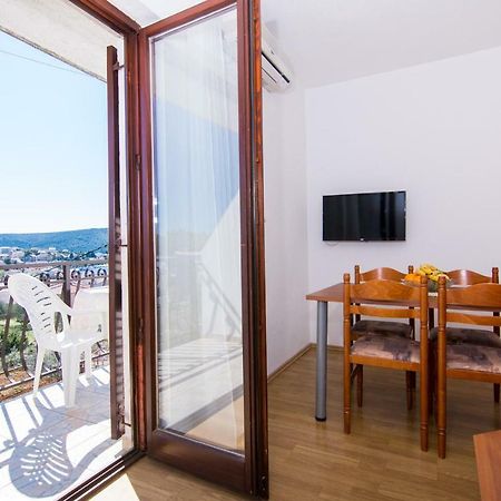 Apartments Jozic سيغيت فغانييتْسا المظهر الخارجي الصورة