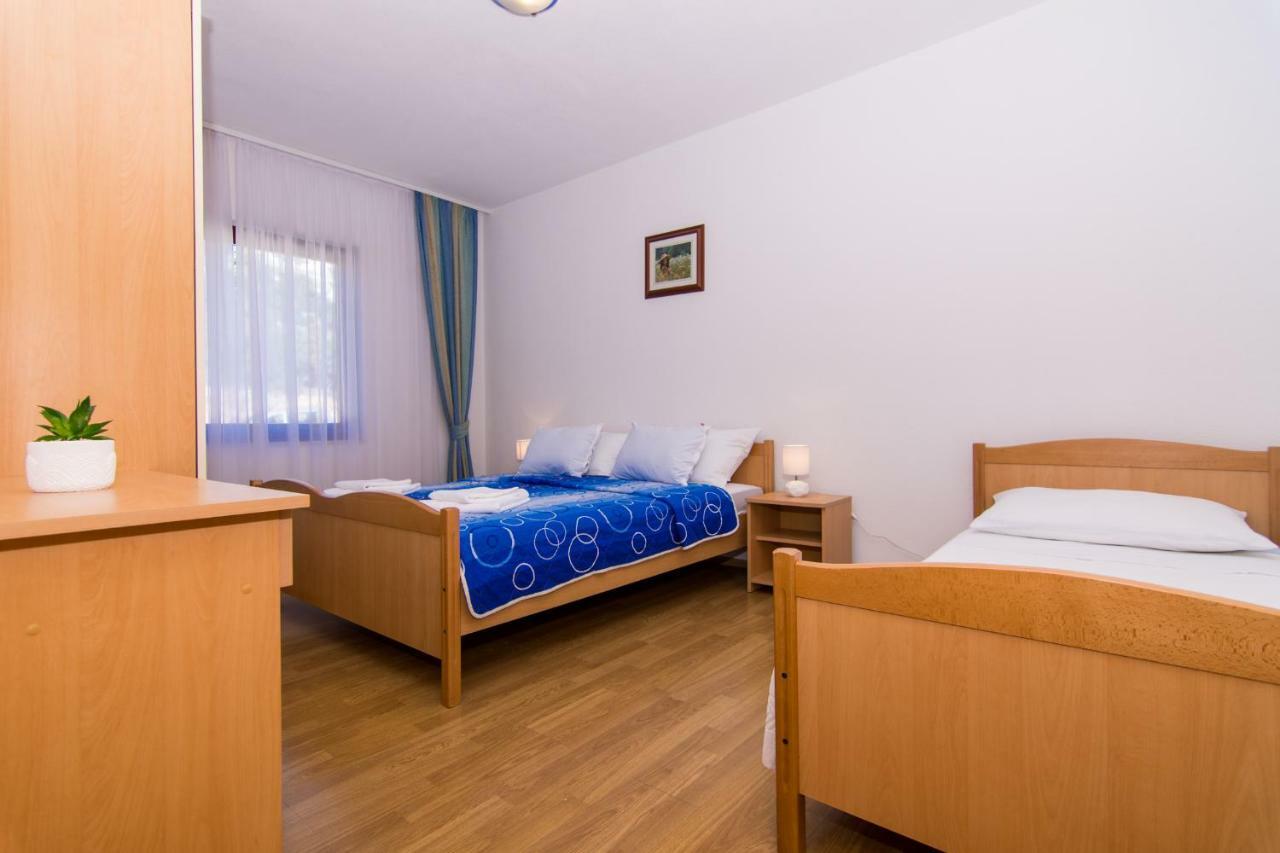 Apartments Jozic سيغيت فغانييتْسا المظهر الخارجي الصورة